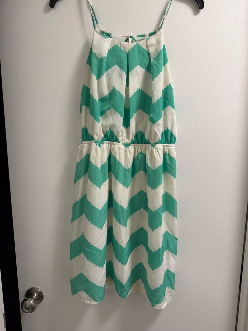 Green Chevron Spaghetti-Strap Dress